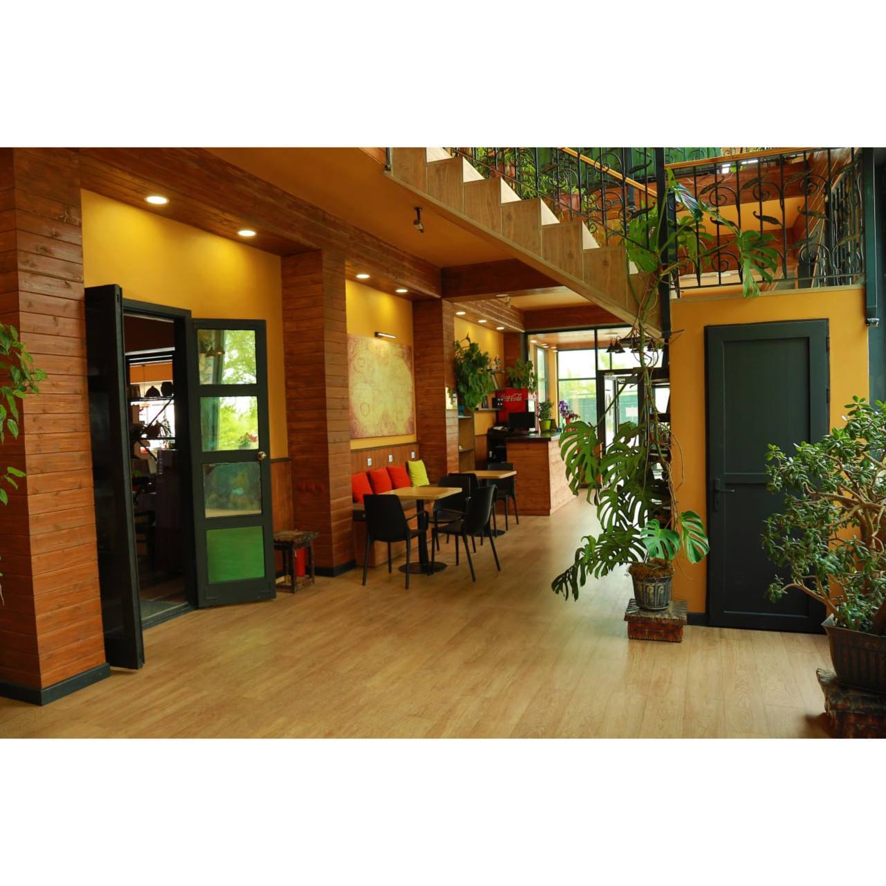 Фото Маданур