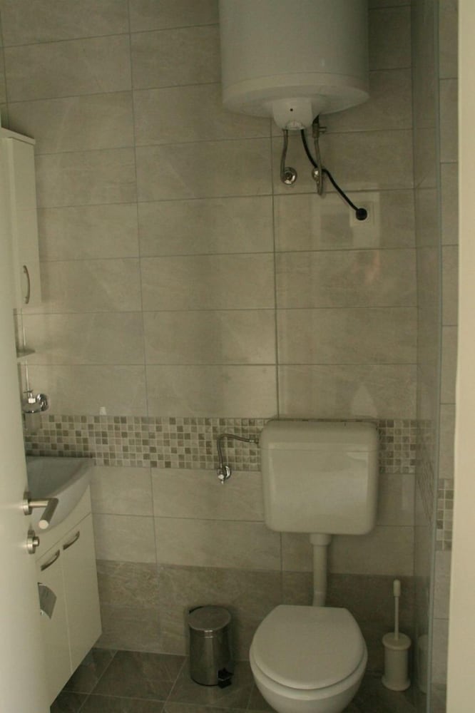 Фото Robert - 5m From the sea - A1