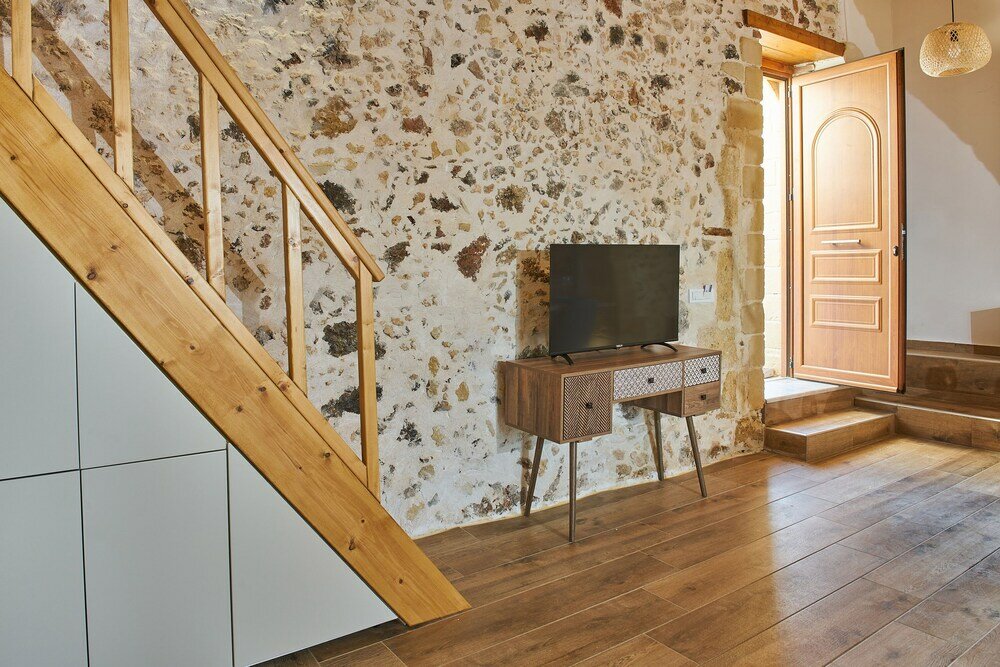 Фото Achilleas Apartments