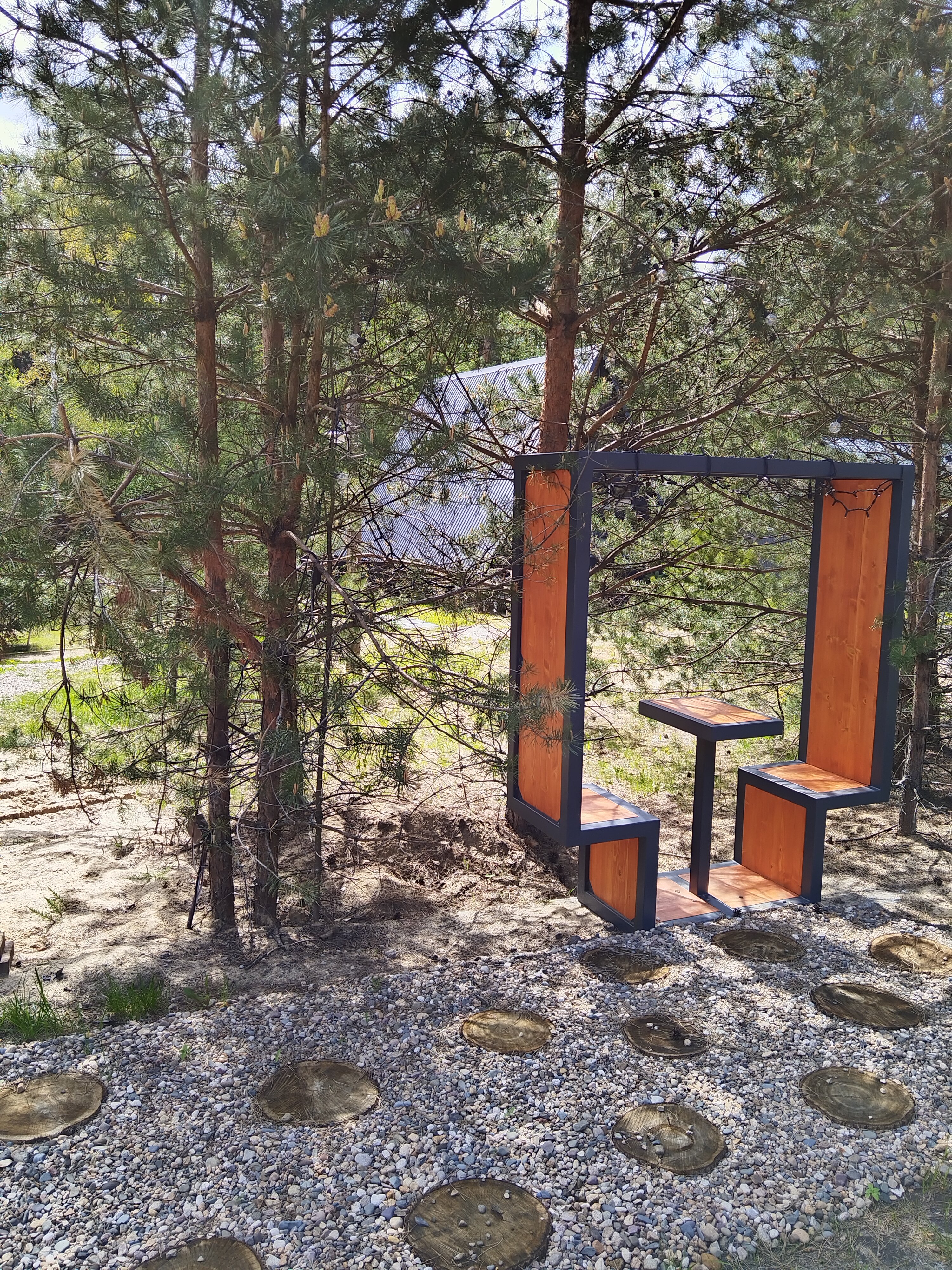 Фото А в лесу