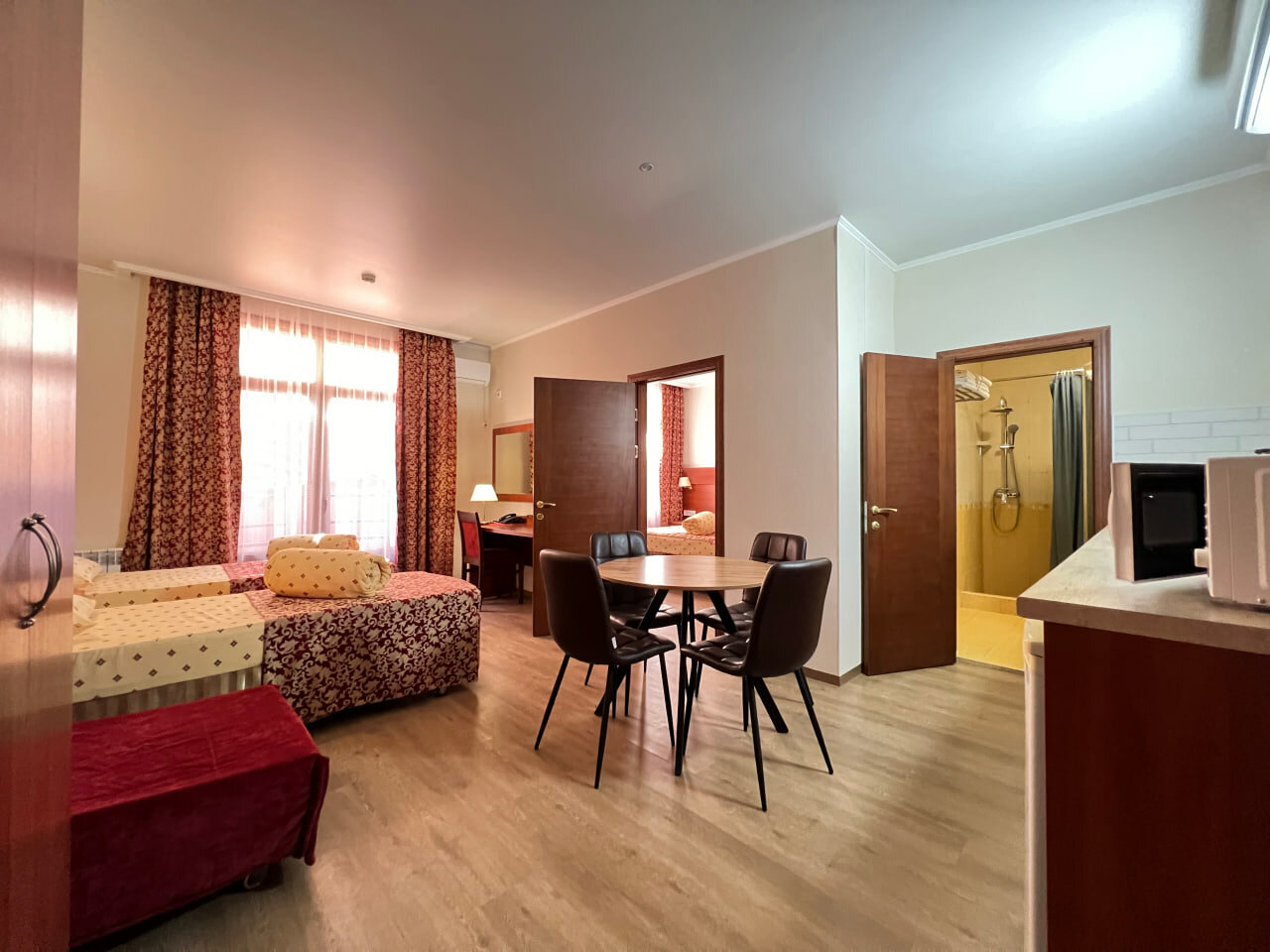 Фото Де Париж