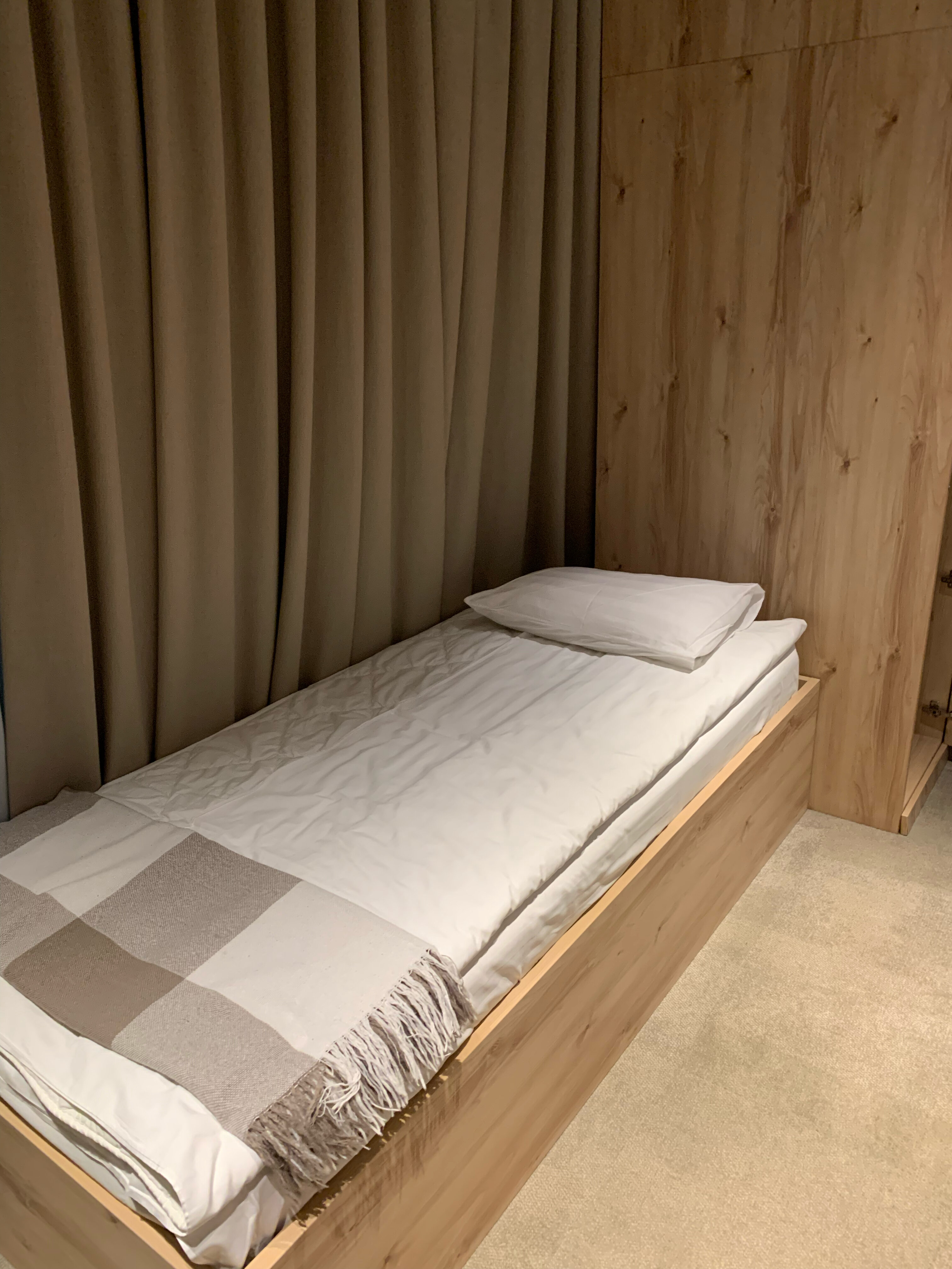 Фото Зал сна и отдыха Sleep Lounge, Терминал B, C