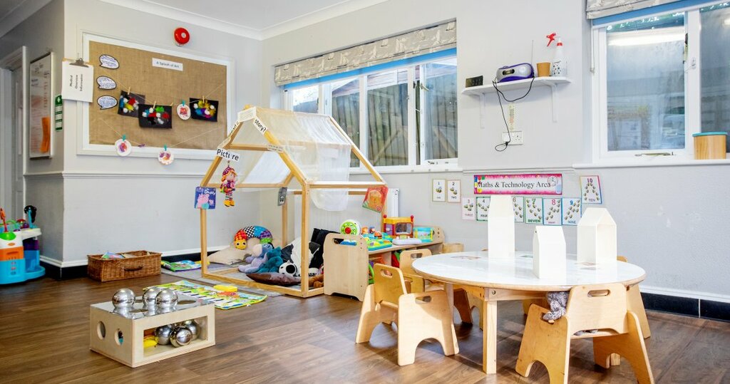 Kindergarten, nursery Busy Bees at Bernard Street, St Albans, photo