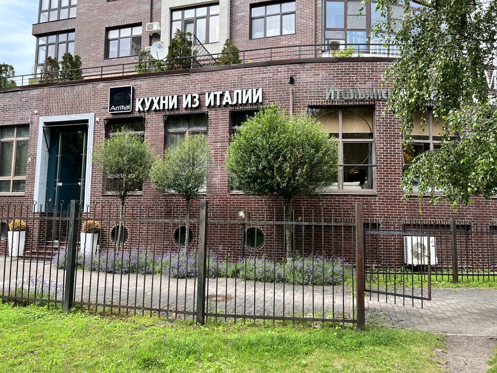 Tienda de muebles Dom italyanskoy mebeli i angliyskogo tekstilya, , foto