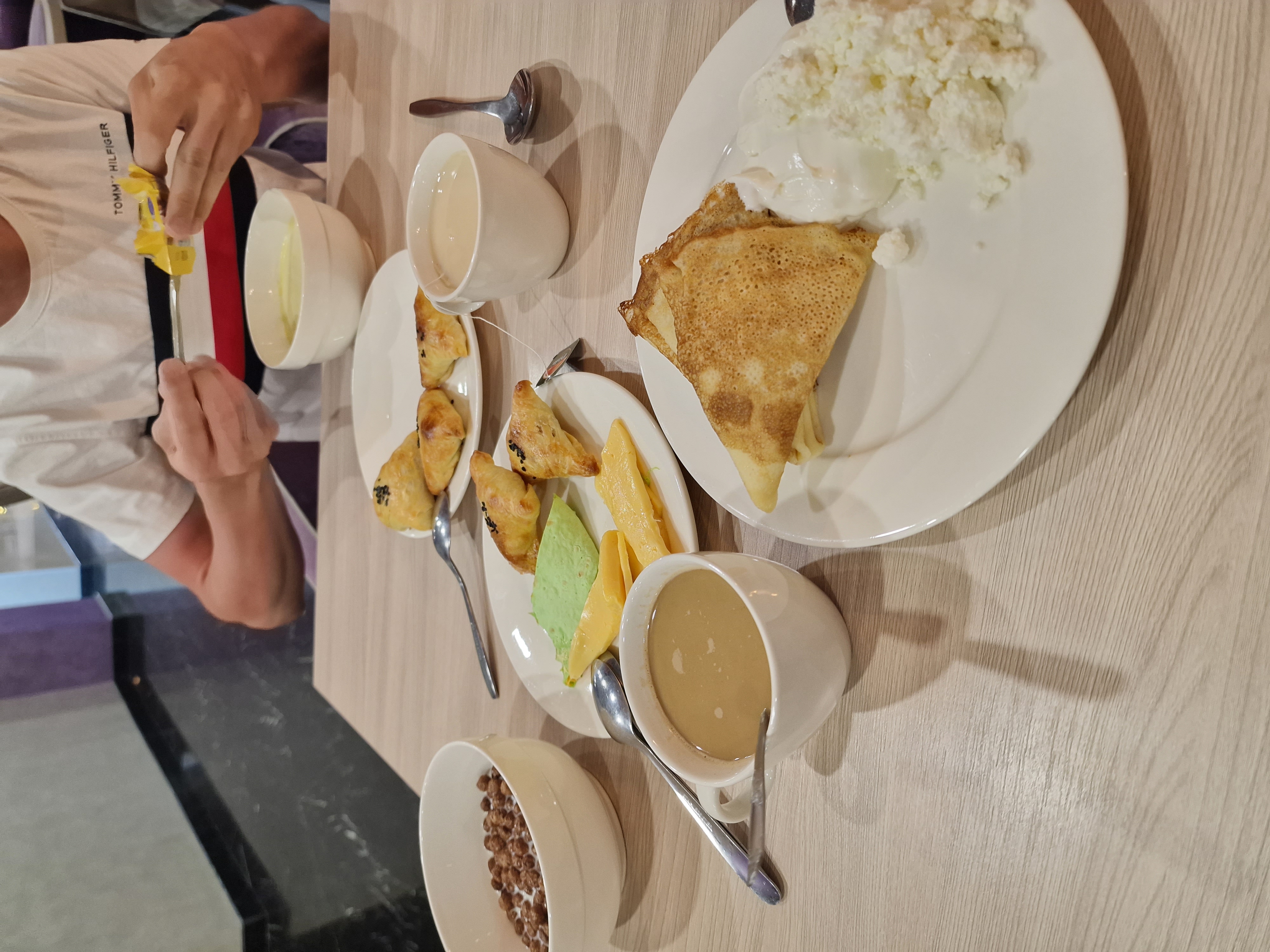 Фото East Palace Hotel