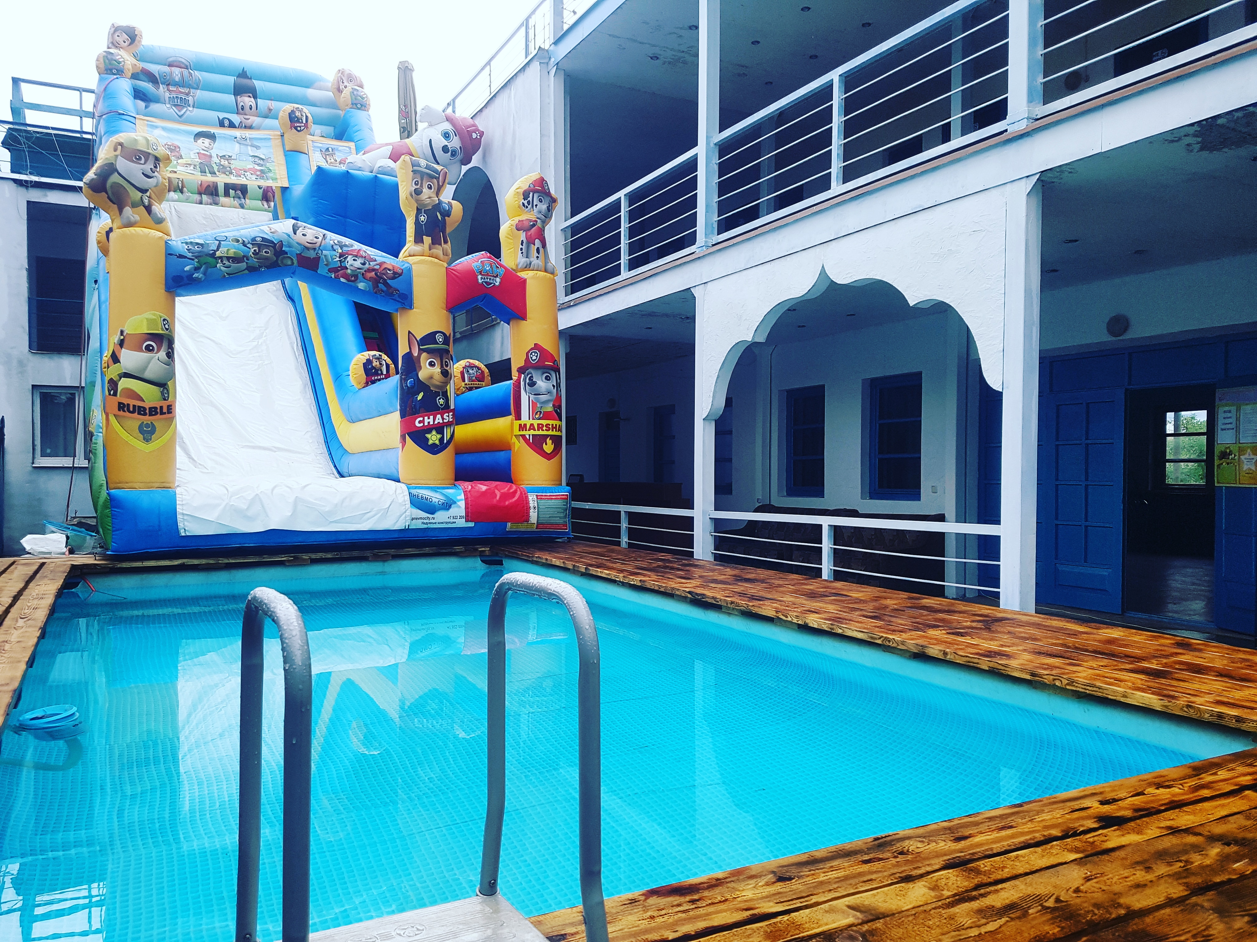 Фото отеля 1