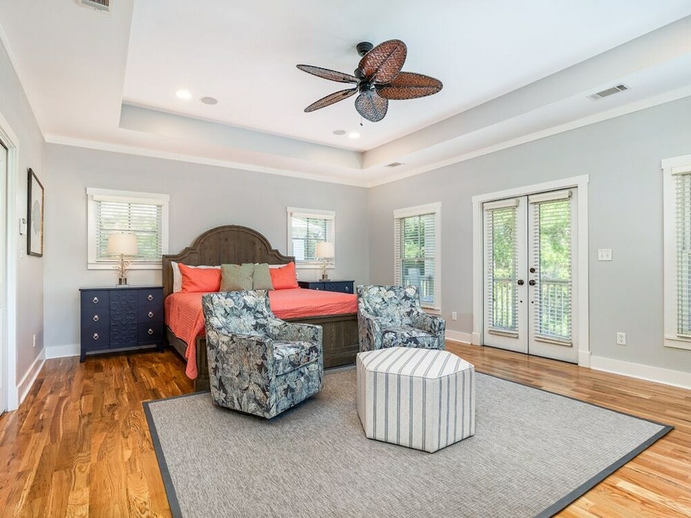 Фото 2nd To None