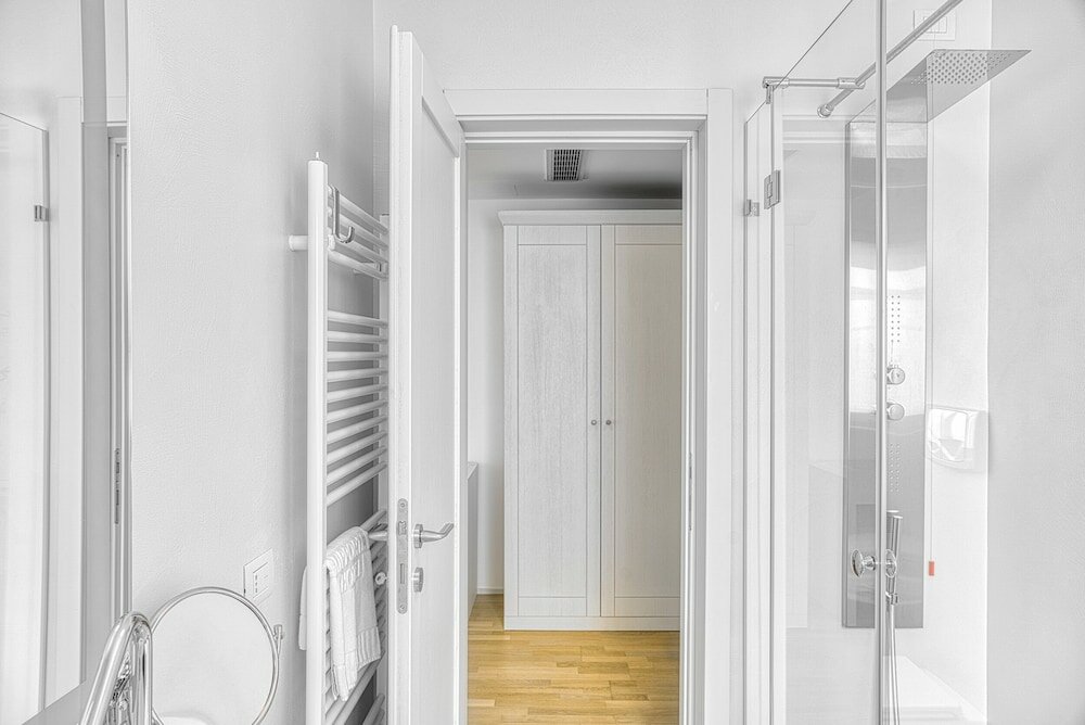 Фото Supporter Deluxe Hotel