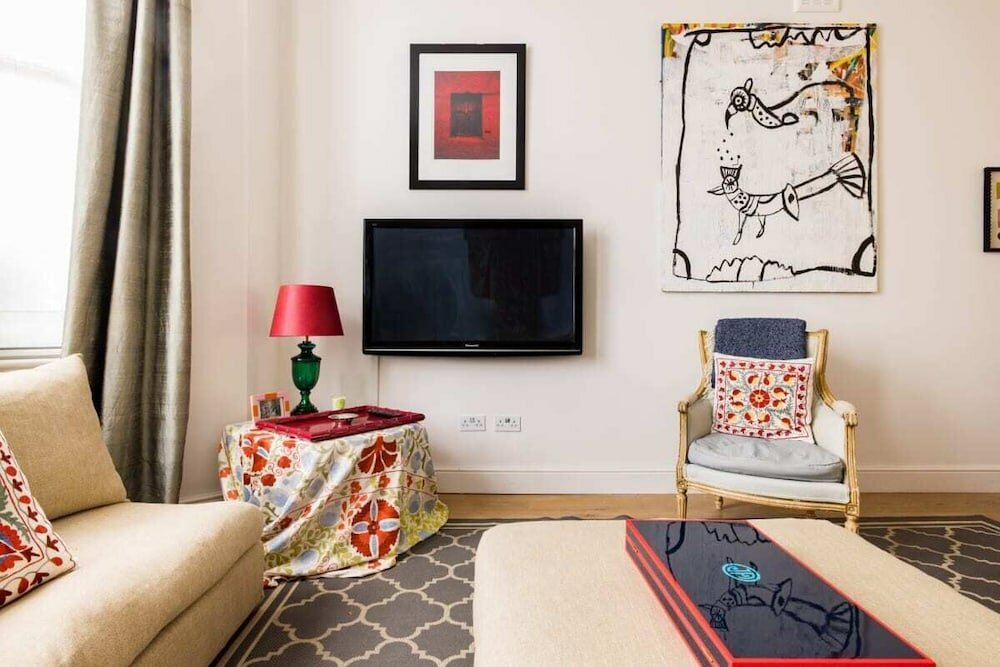 Фото The London Hideout - Glamorous 2bdr Flat With Garden