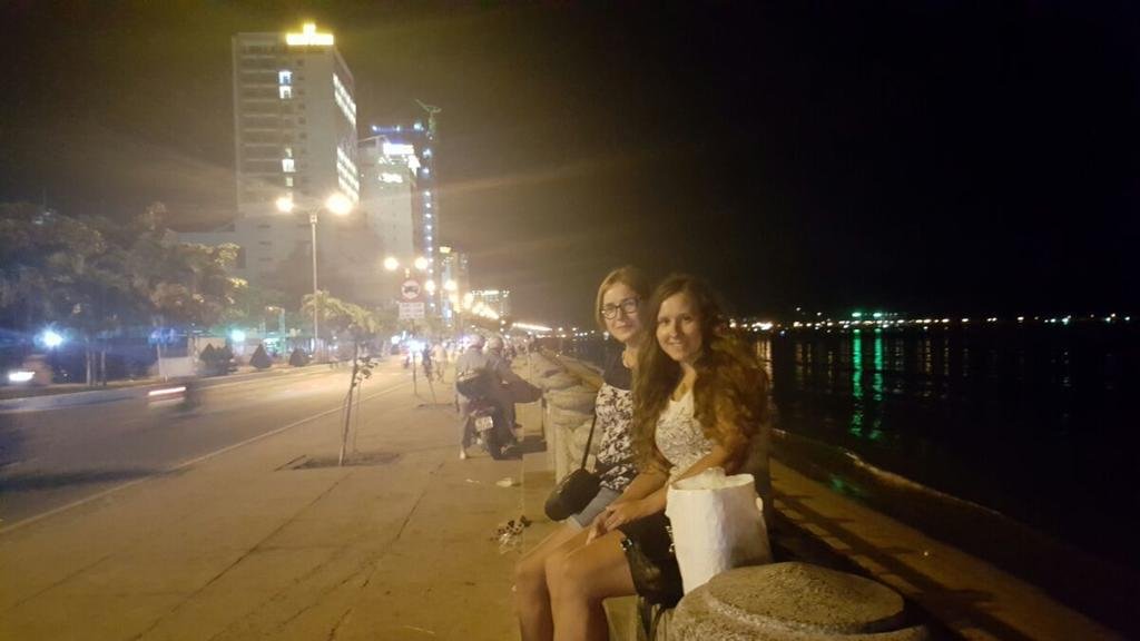 Фото Little Home Hostel