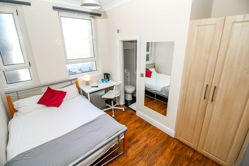 Фото Private Ensuite Room Liverpool Street
