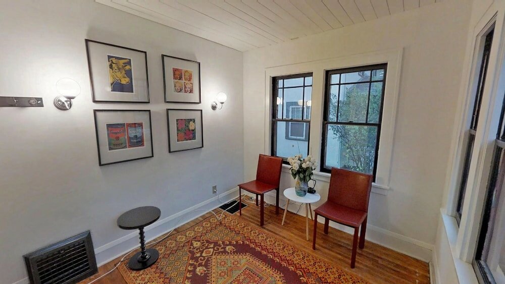 Фото Longfellow Chic