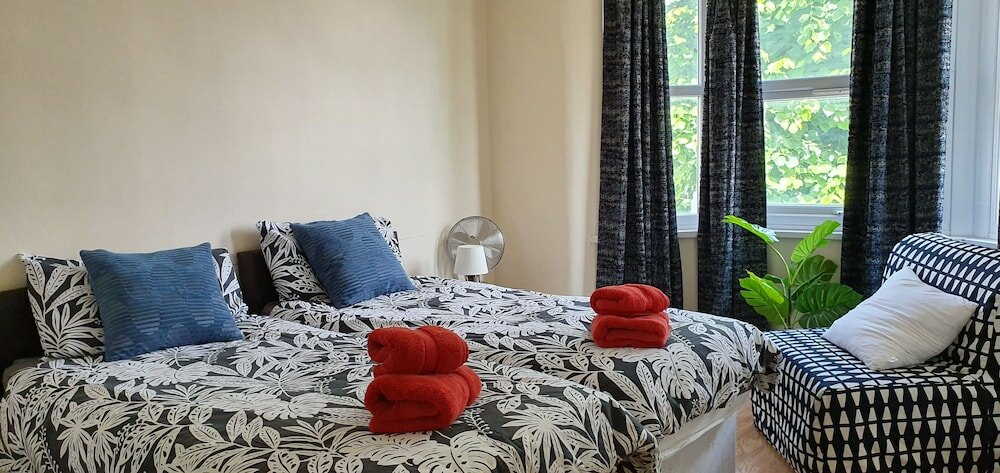 Фото Joseph House