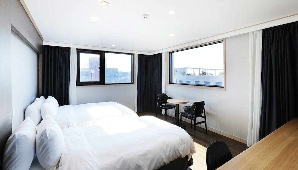 Фото Hotel Grand Suite