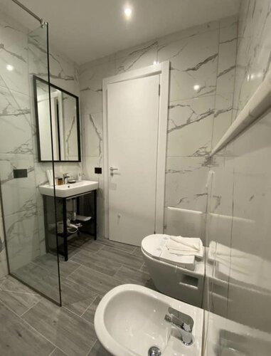 Гостиница Peaky Hotel в Области Дуррес