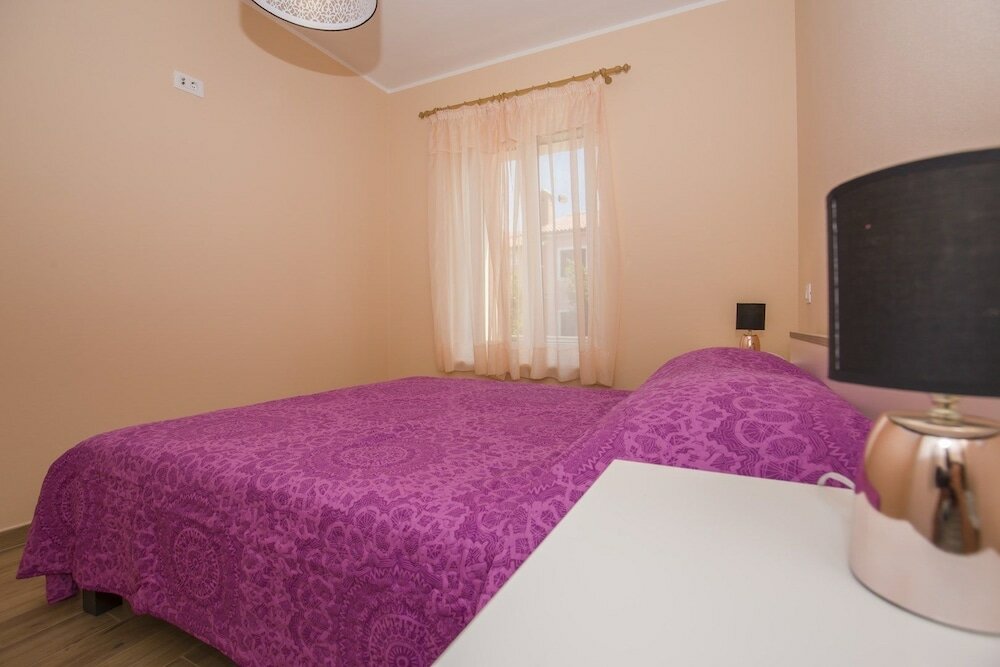 Фото Apartments Zazah