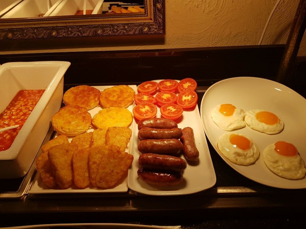 Фото The Ellesmere Hotel