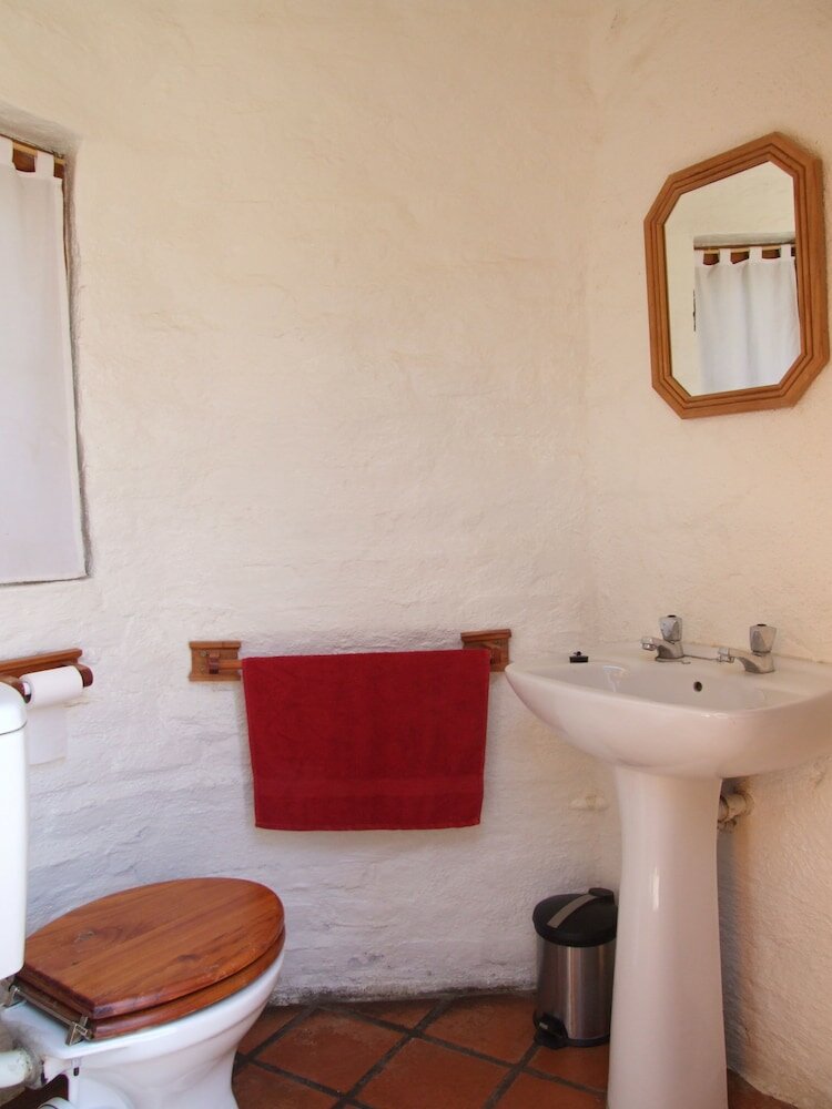 Фото Bethesda Tower Accommodation