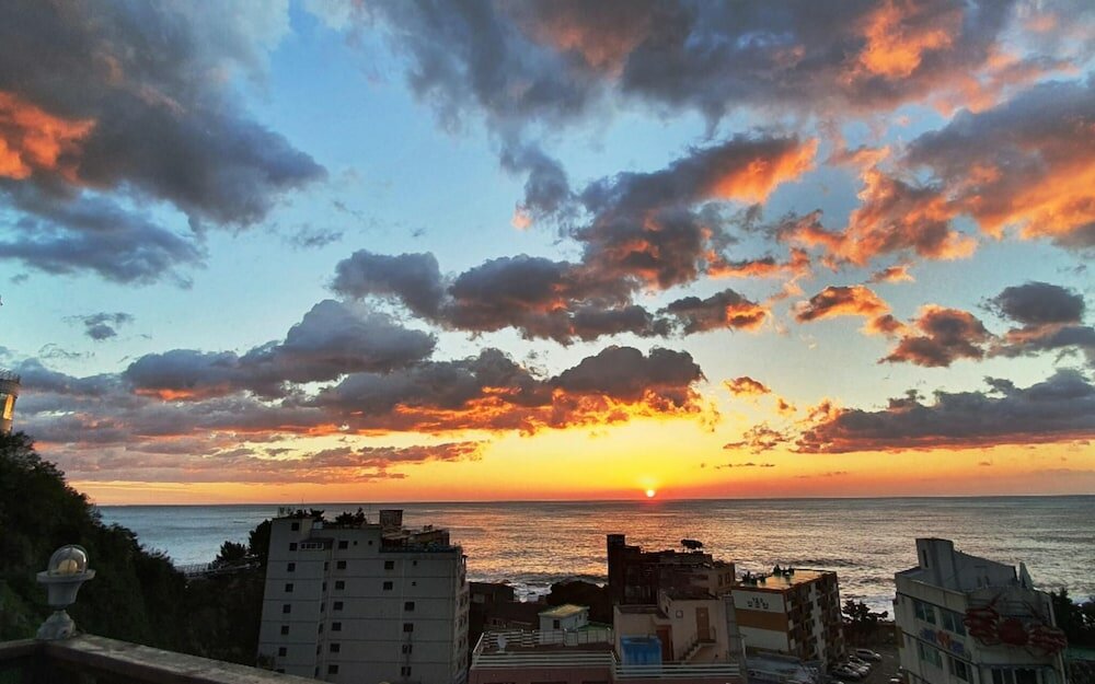 Фото Sokcho Ritz Hotel