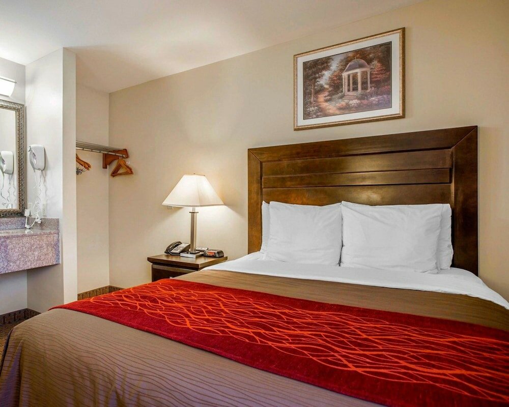 Фото Comfort Inn Monterey Park - Los Angeles