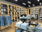 Джинсовый Мир (Moscow Region, Pshkinskiy Urban District, M-8 Kholmogory, 33-y kilometr, с18), jeans store