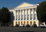 Губернские присутственные места (Sovetskaya Square, 5), atracción