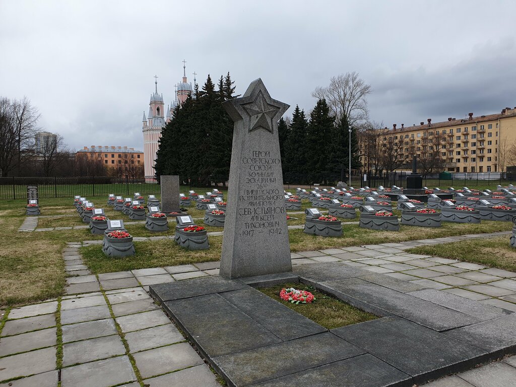 Cemetery Чесменское воинское кладбище, Saint Petersburg, photo
