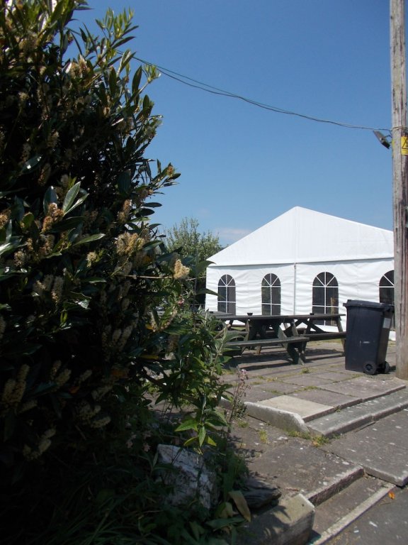 Фото The White Lion Hotel