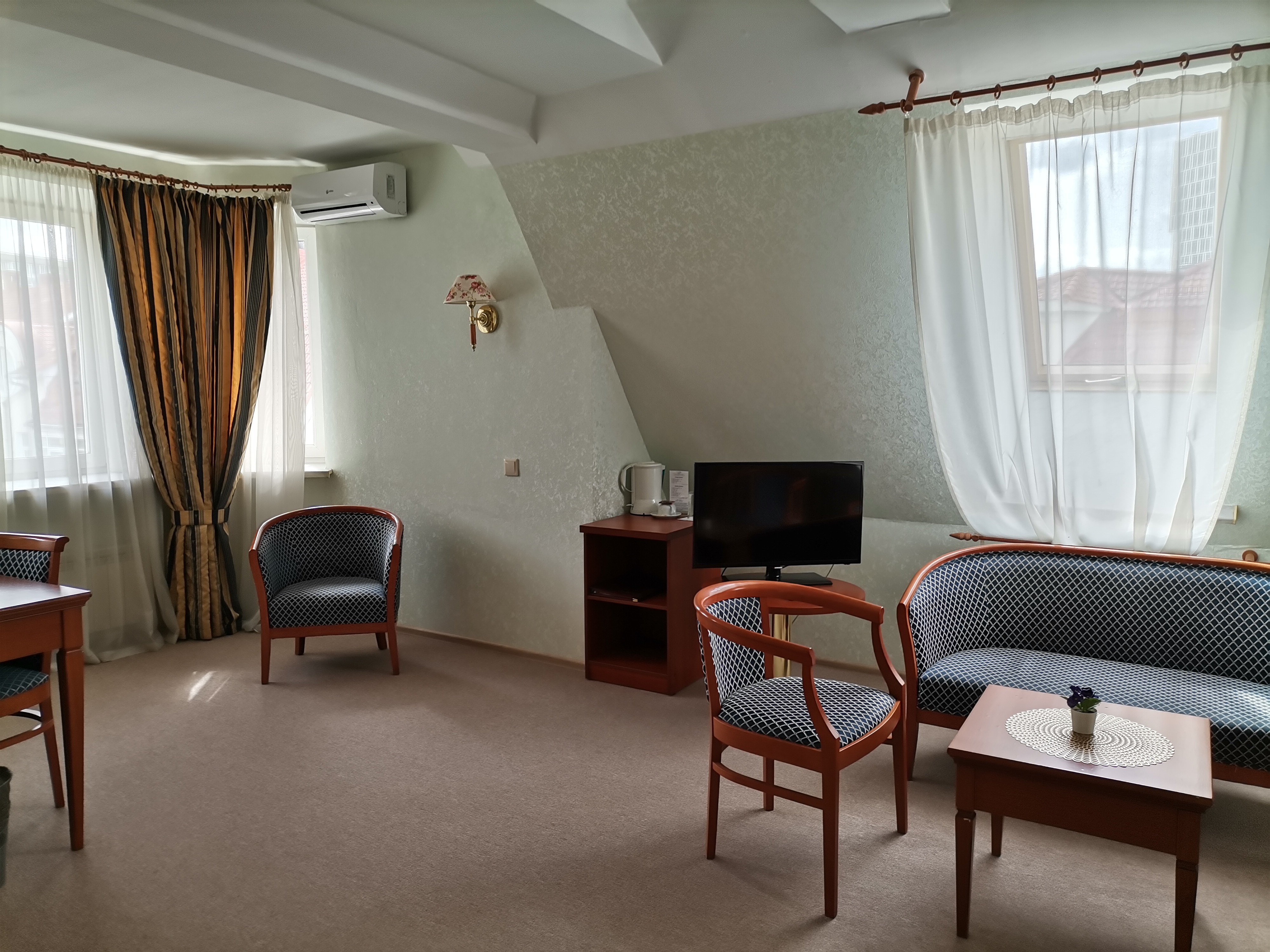 Фото отеля 5