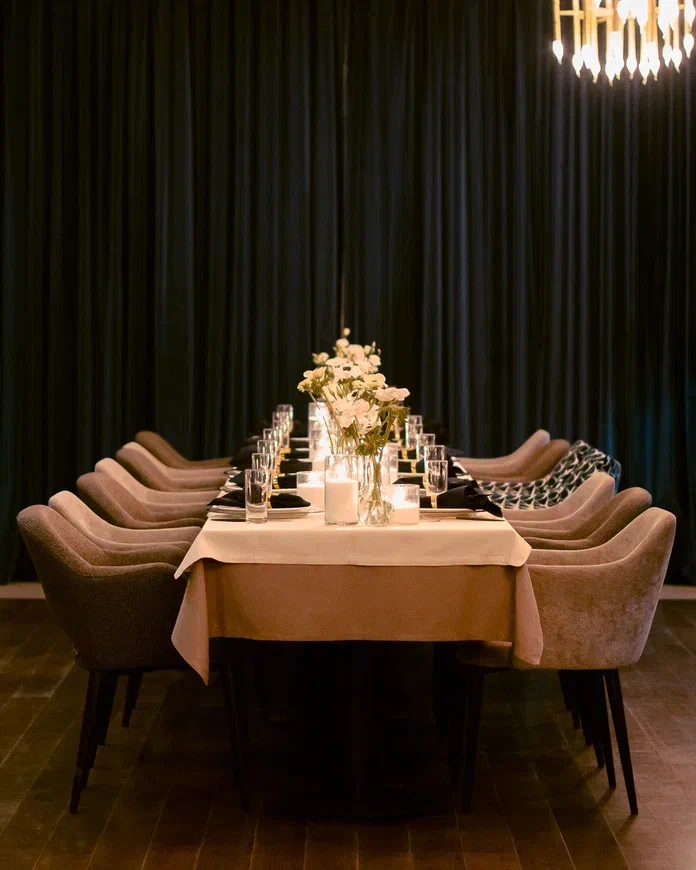 Фото Chekhoff Hotel Moscow Curio Collection by Hilton