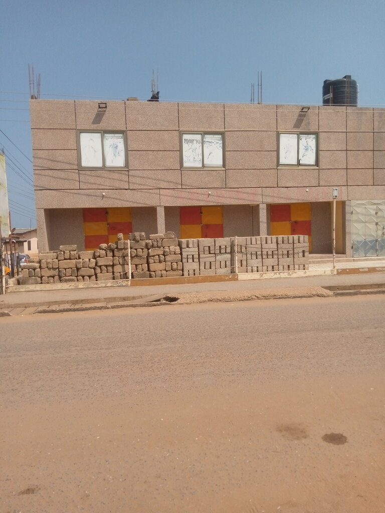 Gaming club Paradose garden, Accra, photo