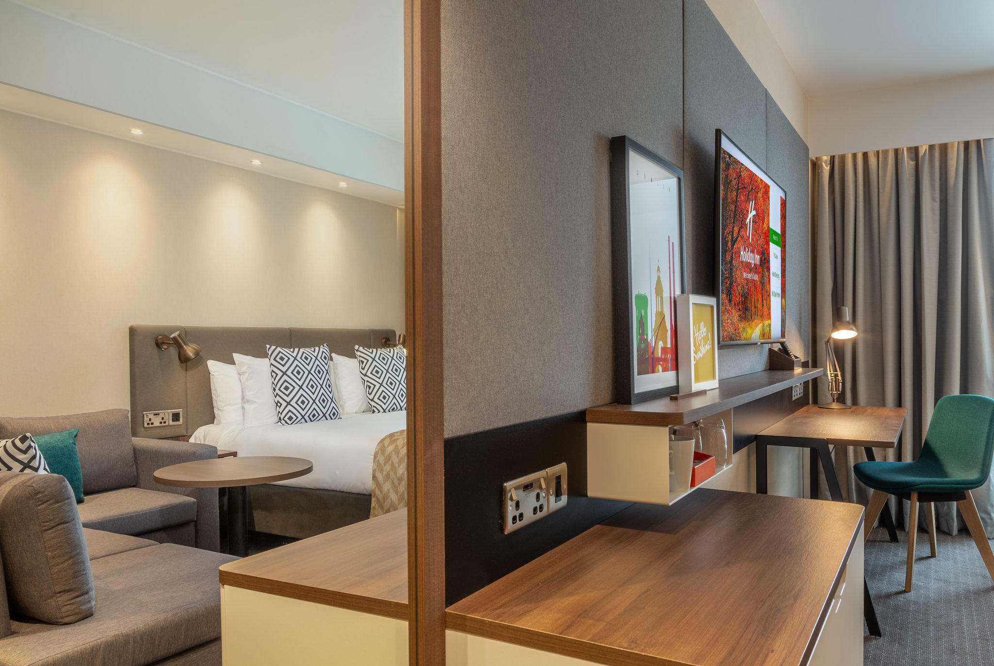 Фото 158242913888