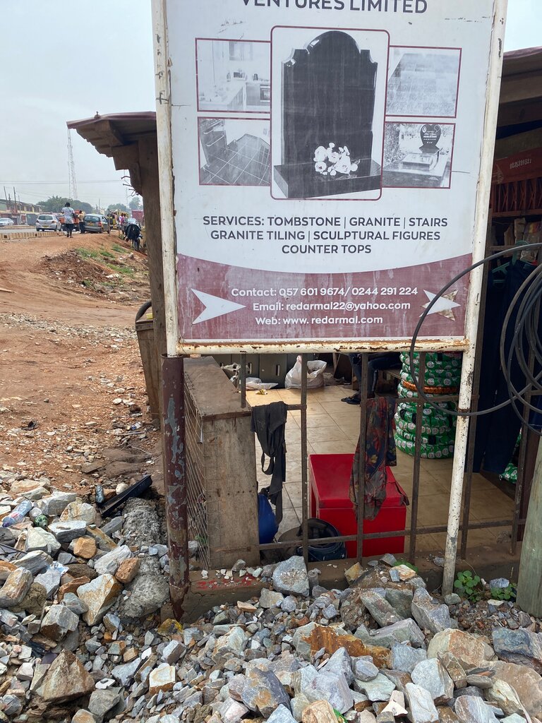 Production of tombstones Redamarl Ventures, Earth, photo