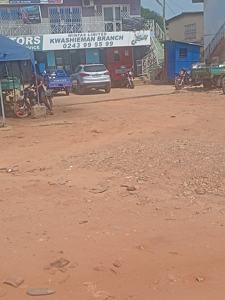 Car dealership Winfas limited, Accra, photo