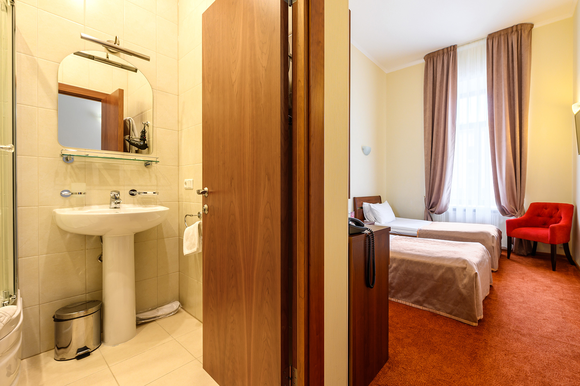 Фото Solo на набережной