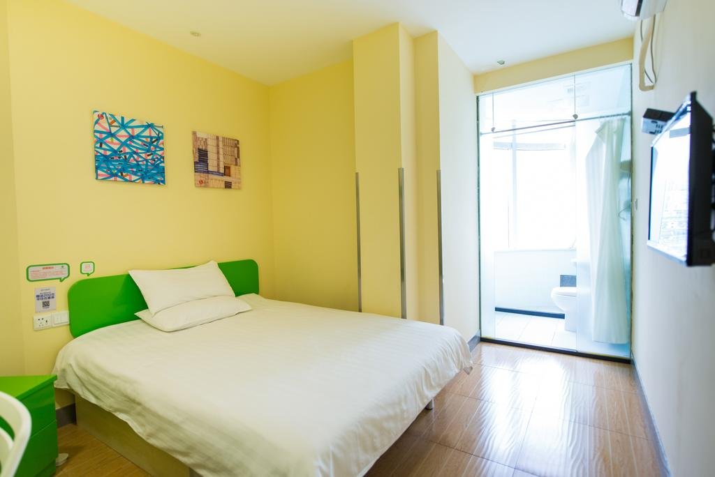 Фото Hi Inn Liangpin Shanghai Linping Road