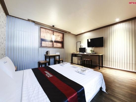 Фото Economy Hotel