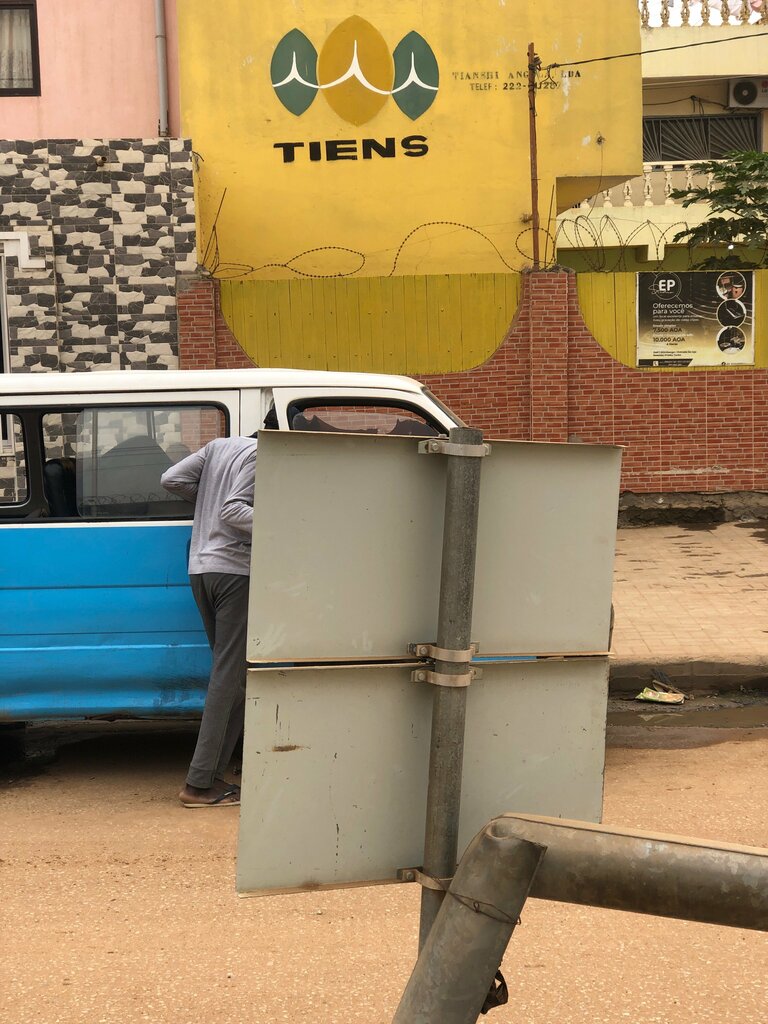 Grocery Tiens Angola Lda, Loanda, photo