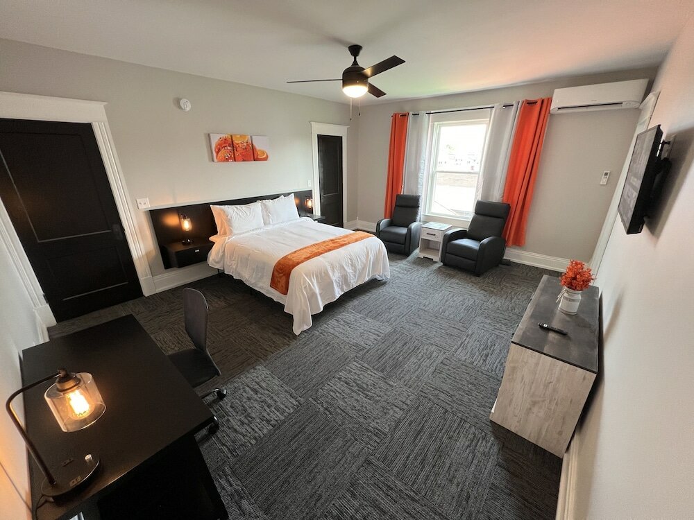 Фото Homestay on Main by Twin Lakes Creamery