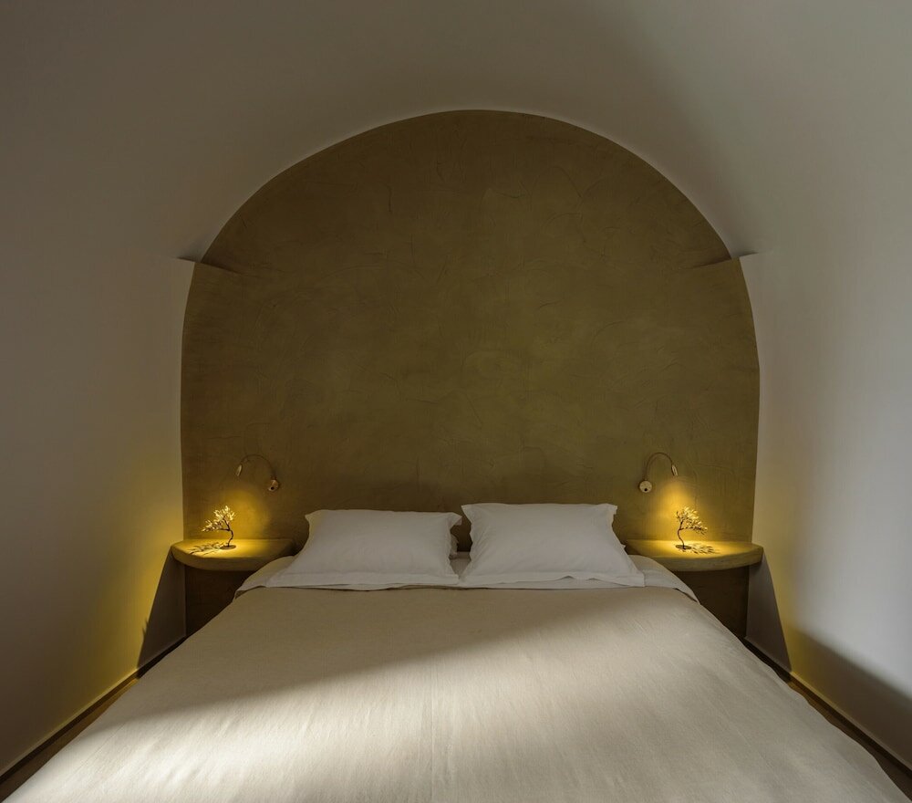 Фото Oia Treasures Art Suites