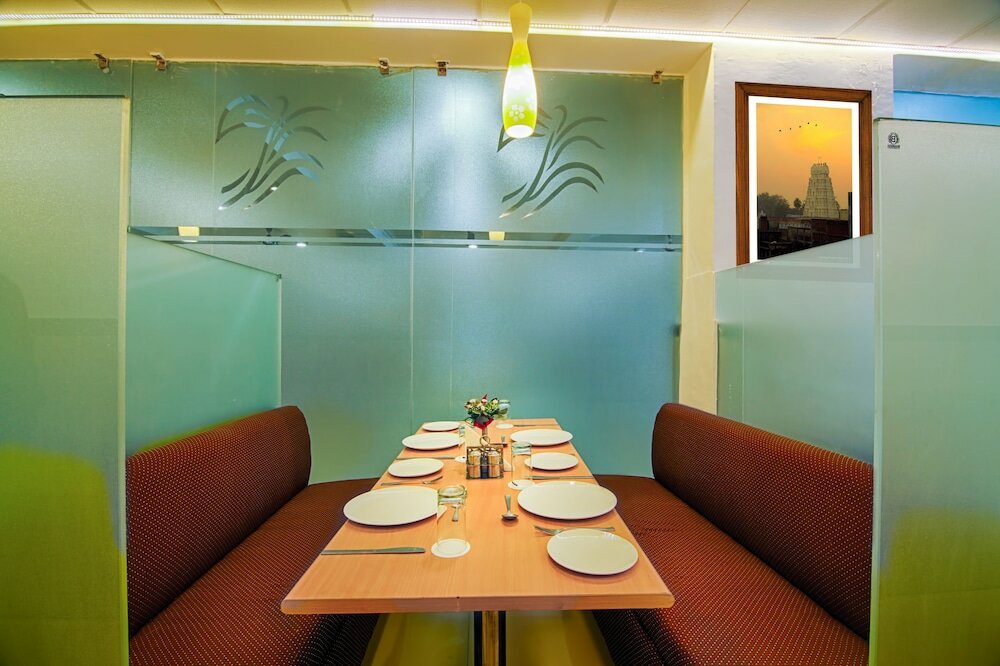 Фото Shanti Seva Dham - A Religious Stay At Priyakant Ju Temple Vrindavan