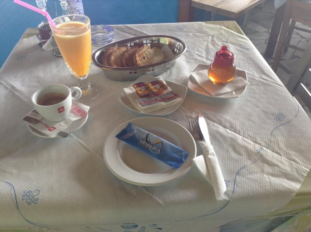 Фото Samaria Pension & Restaurant