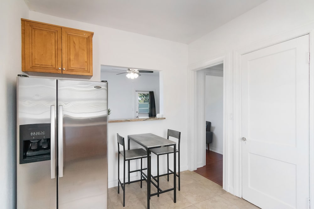 Фото Walton Place 4