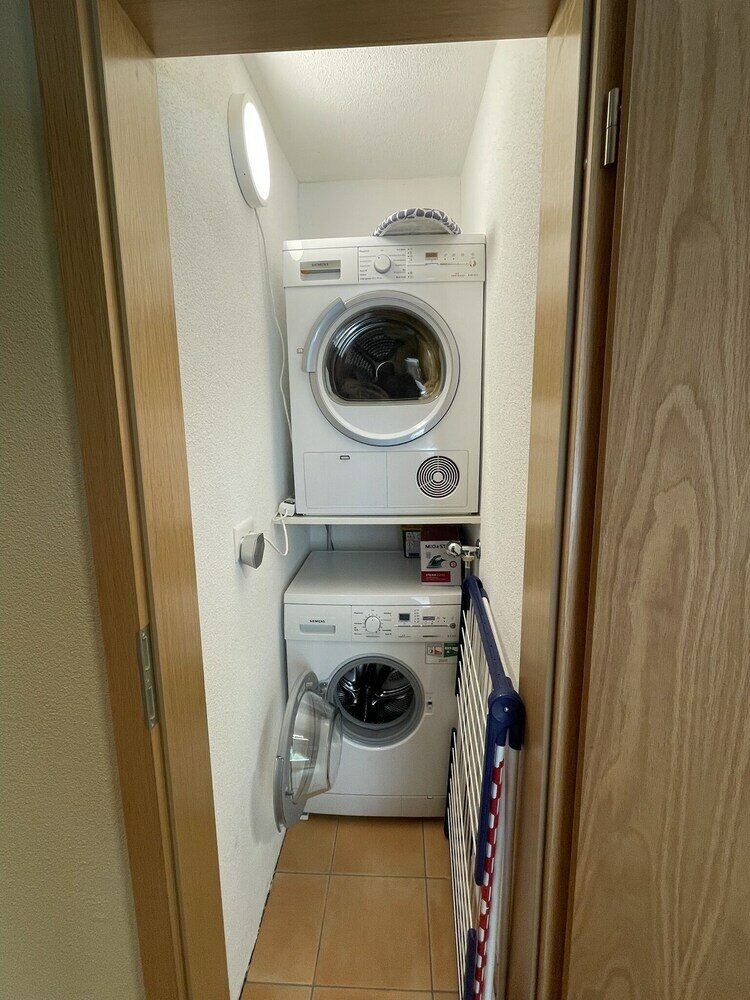 Фото Chalet Apartments Iseltwald