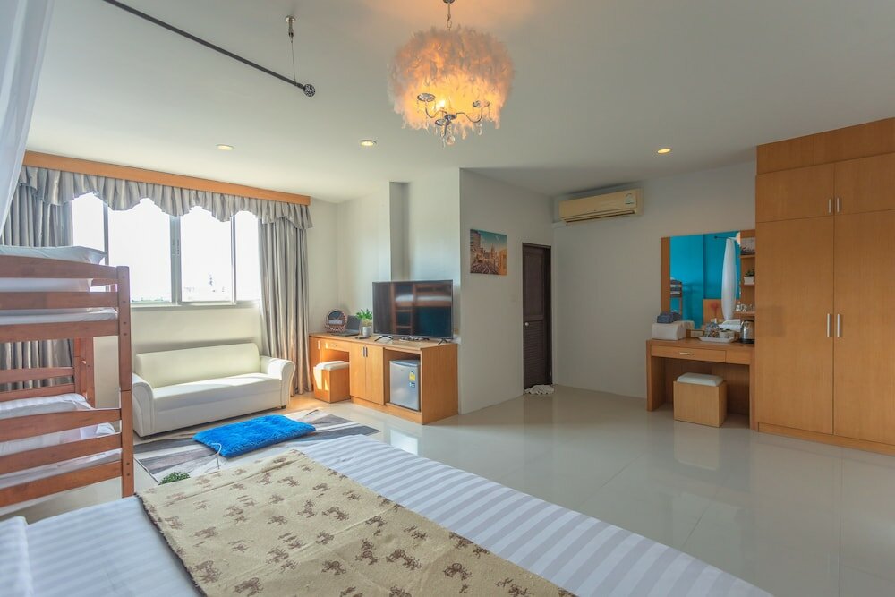 Фото Sunflower Hotel