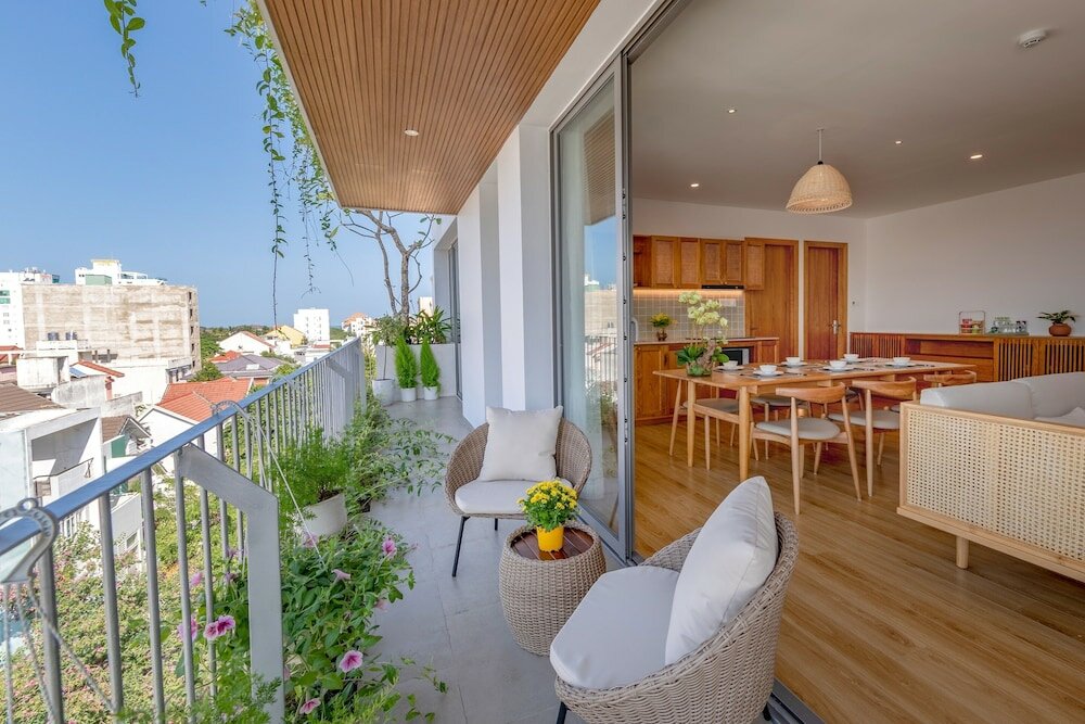 Фото Prana Boutique Hotel and Apartments