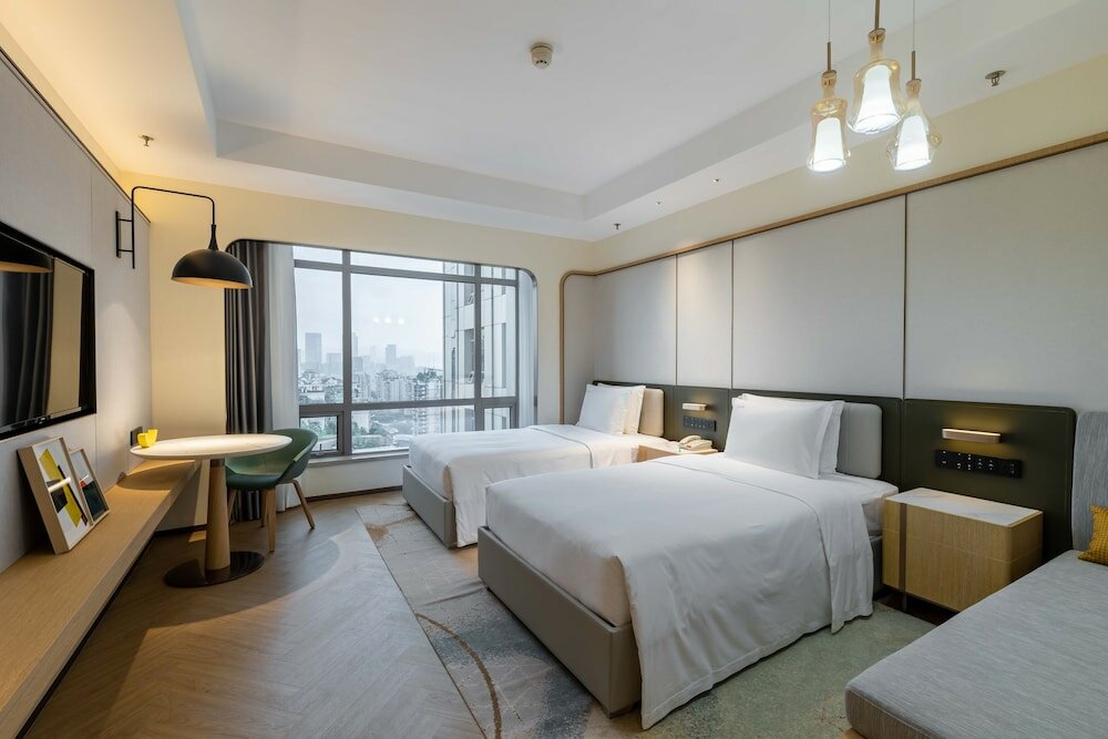 Фото Holiday Inn Chongqing Guanyinqiao, an Ihg Hotel