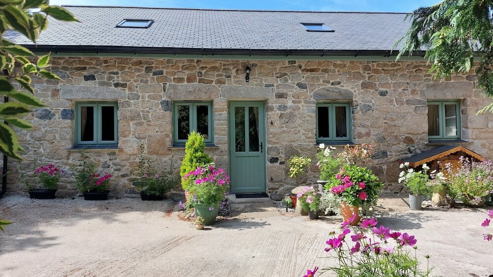 Фото Wesley House Holiday Cottages