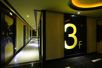 Фото 87416171702