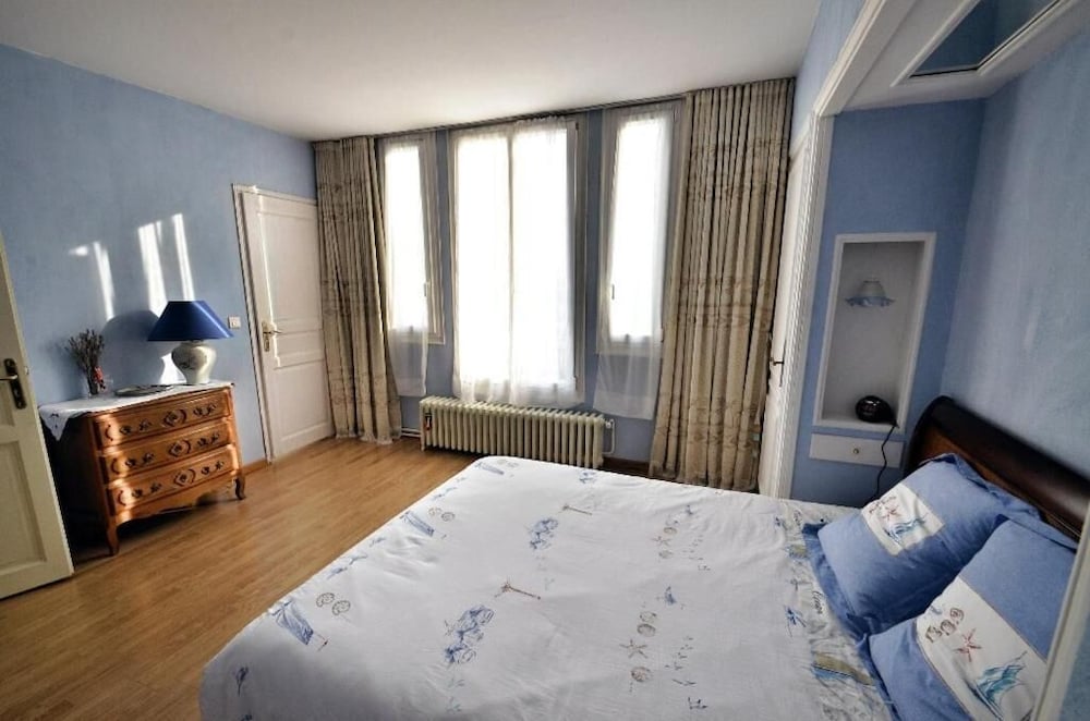 Фото Chalet de Paris